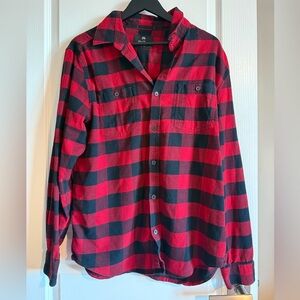 Unknown Brand Red & Black Buffalo Check Flannel Shirt - Long Sleeve